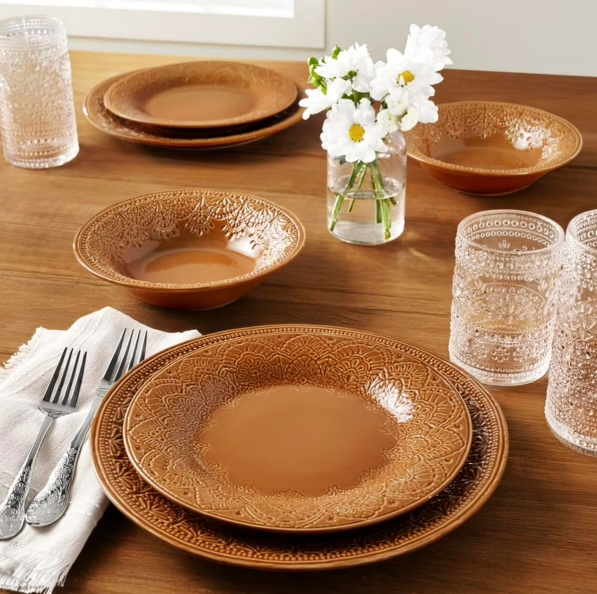 12-Piece Ceramic Dinnerware Set W6904