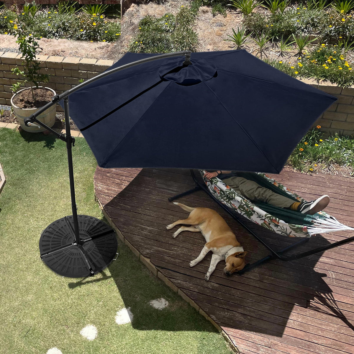 10 Ft Offset Cantilever Patio Umbrella with Cross Base K693